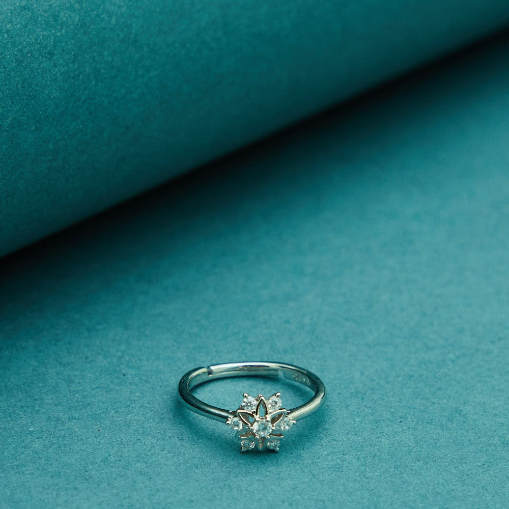 Silver Flower Shaped  adjustable Ring