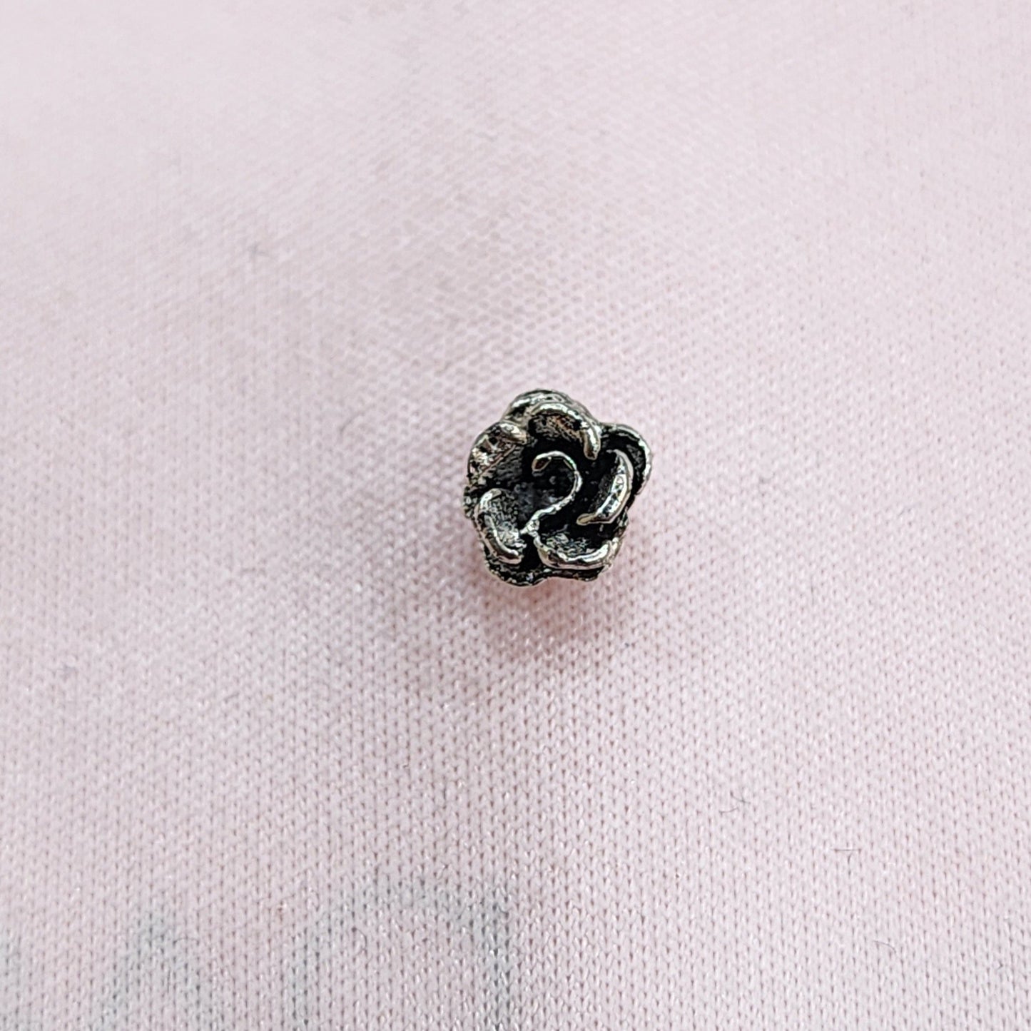 Sterling Silver Rose Pattern Nose Pin